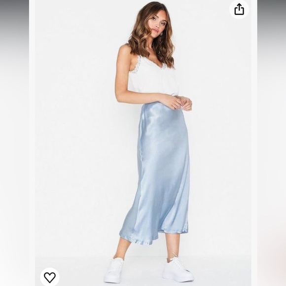 NWT JUPE NYC Pastel Baby Light Blue Satin Silk Midi Modest Slip Cute Skirt Sz L - Picture 3 of 13